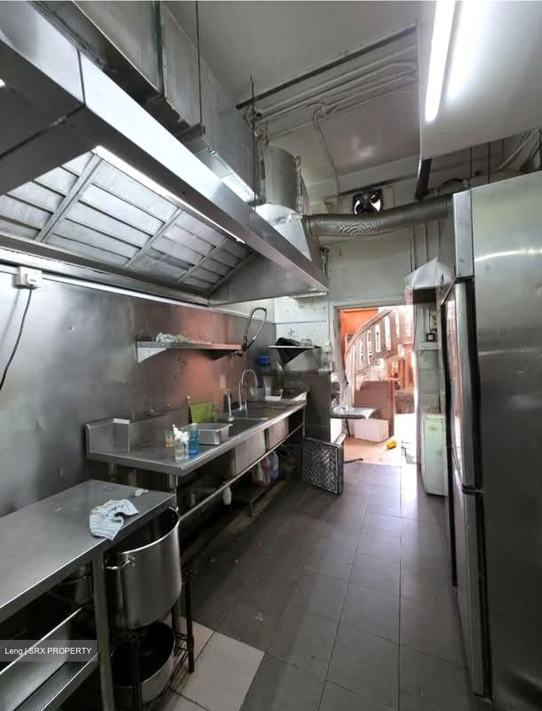 Joo Chiat Road (D15), Retail #585384531